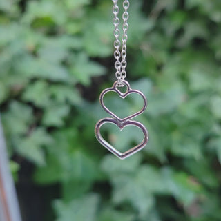 vertical hearts in line
