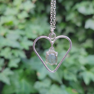 heart with labrodite