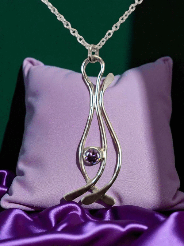 Sterling silver curvy drop necklace with zirconia stone
